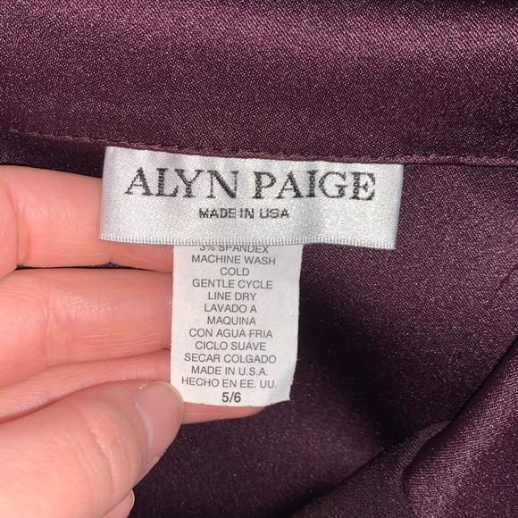NWT Alyn Paige business career Minimalist skirt suit size 5/6 - Picture 5 of 7